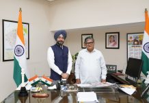 पंजाब के महाधिवक्ता एम.एस. बेदी ने की राज्यपाल से शिष्टाचार भेंट