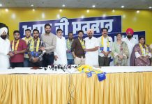 कांग्रेस की मुश्किलें बढ़ीं! लुधियाना पश्चिम से आशु के करीबी नेता अपने साथियों सहित आम आदमी पार्टी में शामिल