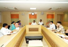 क्षतिग्रस्त सड़कों को इस वर्ष प्राथमिकता के आधार पर बनाने के लिए एमसी रोड पैनल