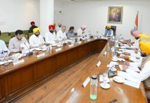 नव-नियुक्त युवाओं ने अपनी किस्मत बदलने के लिए मुख्यमंत्री की सराहना