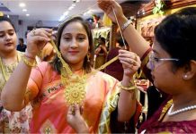 Gold Price in 2030: ₹32,000 से ₹98,000 और अब…? 2030 तक 10 ग्राम सोना कितने में बिकेगा, जानकर चौंक जाएंगे