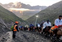 भोले के भक्तों के लिए बड़ी खबर, भारी बारिश के कारण फिर रोकी गई अमरनाथ यात्रा