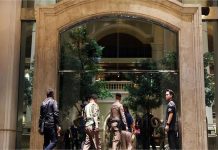 बैंकॉक दहला: मशहूर बाज़ार में हुई फायरिंग, 6 लोगों की गई जान, शूटर ने भी की आत्महत्या