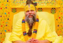 प्रेमानंद महाराज ने बताया घर के मंदिर में गलती से भी न रखें ये सामान, बिगड़ सकती है सेहत और आर्थिक स्थिति