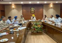 जसवीर सिंह गढ़ी द्वारा अधिकारियों को सख्त निर्देश; एस.सी./एस.टी. अत्याचार निवारण अधिनियम को प्रभावशाली ढंग से लागू करना सुनिश्चित किया जाए