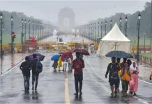 Delhi-NCR Rain: शहर के कुछ हिस्सों में भारी बारिश, IMD ने जारी किया अलर्ट