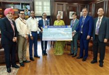 96% हिस्सेदारी वाली LIC से सरकार को बड़ा फायदा, मिला ₹7,324 करोड़ डिविडेंड