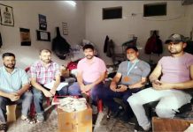 Himachal: कुरियर डिलीवरी कंपनी के ऑफिस में छापा, प्रतिबंधित दवाइयों का जखीरा बरामद