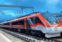 वंदे भारत ट्रेन में सफर करने वाले यात्रियों के लिए आ गई Good News, अब मिलेगी ये खास सुविधा