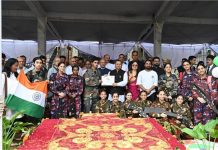 विधानसभा उपाध्यक्ष ने किया ध्वजारोहण, कहा- कई चुनौतियों के बावजूद आगे बढ़ रहा है हिमाचल प्रदेश