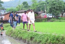 CM हेमंत ने खेतों में जाकर किसानों से की बातचीत, बोले- हमारी सरकार किसानों को सशक्त बनाने के लिए प्रतिबद्ध