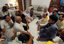 मोहिंदर भगत ने शहीद लेफ्टिनेंट कर्नल भानु प्रताप मनकोटिया के परिवार से की मुलाकात