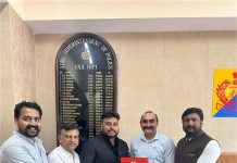 अमन चौहान ने एशियन पॉवर लिफ्टिंग चैंपियनशिप में जीता स्वर्ण पदक, एएसपी ने किया सम्मानित