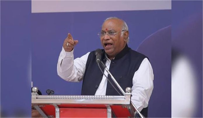 2025_9image_10_07_005637493kharge-ll