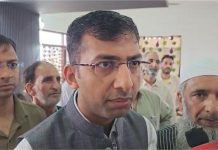 Srinagar-Jammu Highway पर बड़ी समस्या का सामना कर रहे लोग! जानें क्या बोले DC