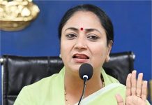 CM रेखा गुप्ता ने कड़ी सुरक्षा के बीच फिर से शुरू की जनसुनवाई, कहा- जनसेवा हमारी प्राथमिकता है