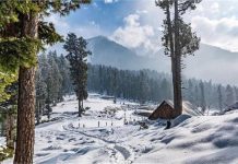 Jammu Kashmir में इस साल की पहली Snowfall ज्यादा दूर नहीं, IMD ने दी जानकारी