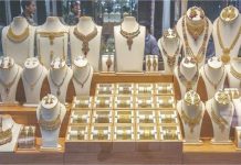 Gold Price Fall: जानिए अचानक क्यों लुढ़क रहा है सोने का दाम? क्या कहती है विशेषज्ञों की भविष्यवाणी!