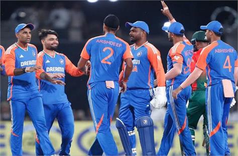 2025_10image_13_55_111964442india-t20-team-ll