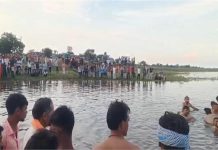 दहशरे के दिन खंडवा में बहुत बड़ा हादसा! माता की प्रतिमा विसर्जन करने के दौरान नदी में गिरा ट्रैक्टर, 9 की मौत