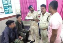 जंगल में सर्चिंग के दौरान हॉकफोर्स पर अचानक हमला, 4 जवान घायल ,जानिए क्या था पीछे का असली खतरा?