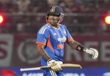 IND vs SA: तीसरे टी20 में फ्लॉप शो के बाद बोले सूर्याकुमार: आउट ऑफ फॉर्म नहीं, बस रन नहीं आ रहे