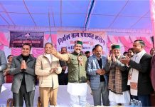Shimla: लोक निर्माण मंत्री ने चनोग पंचायत में किए 3.50 करोड़ के उद्घाटन एवं शिलान्यास