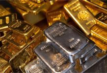 चांदी में 15 साल की सबसे बड़ी गिरावट, 2013 के बाद गोल्ड के लिए का सबसे खराब दिन
