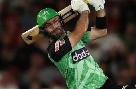 2026_1image_14_00_578732651glenn-maxwell-signs-two-ll