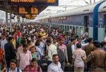 Railway 300 Special Train: होली पर घर जाना हुआ आसान: रेलवे चलाएगा 300 से ज्यादा स्पेशल ट्रेनें, स्टेशनों पर तैनात रहेंगे डॉक्टर