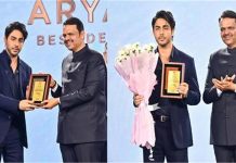 देवेंद्र फडणवीस ने आर्यन खान को द बैड्स ऑफ बॉलीवुड के लिए दिया बेस्ट डेब्यू डायरेक्टर अवॉर्ड