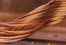 Copper Price Hike: सोने-चांदी की कीमतों में गिरावट के बीच चमका Copper, कीमतों में आया उछाल