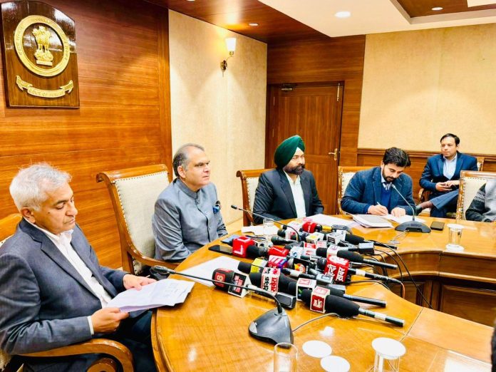 WhatsApp Image 2026-02-04 at 17.29.33