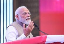कांग्रेस देश के प्रति ईमानदार नहीं, संकट के समय अफवाह फैला रही: PM मोदी