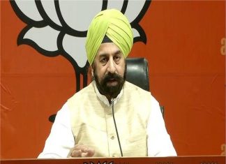 पंजाब में ED रेड पर सियासत तेज: BJP प्रवक्ता आरपी सिंह बोले रहमान डकैत के सभी साथी…!