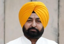 शहरों से लेकर छोटे कस्बों तक, लाखों के बिल वाले मरीज अब बिना कोई भुगतान किए अस्पताल से इलाज लेकर वापस घरों को लौट रहे