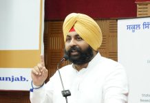 श्री अकाल तख्त साहिब पर सवाल उठाना पंथ पर सीधा हमला है, सुखबीर बादल को इसके लिए जवाबदेह ठहराया जाना चाहिए: हरजोत सिंह बैंस