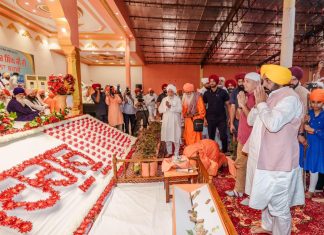 मुख्यमंत्री भगवंत सिंह मान ने जालंधर में खेलों को प्रोत्साहित करने के लिए दिया बड़ा तोहफा, गांव सीचेवाल के संत अवतार सिंह मेमोरियल हॉकी स्टेडियम में एस्ट्रोटर्फ का किया उद्घाटन