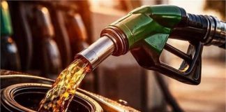 8 May Petrol Diesel Price: सरकारी तेल कंपनियों ने जारी किए पेट्रोल-डीजल के दाम, जानें दिल्ली से मुंबई तक क्या हैं आज के भाव?