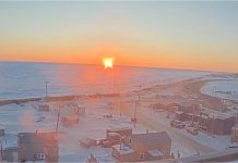 Utqiagvik: इस शहर में अगले 84 दिनों तक नहीं डूबेगा सूरज, 24 घंटा आसमान में चमकता रहेगा सूरज