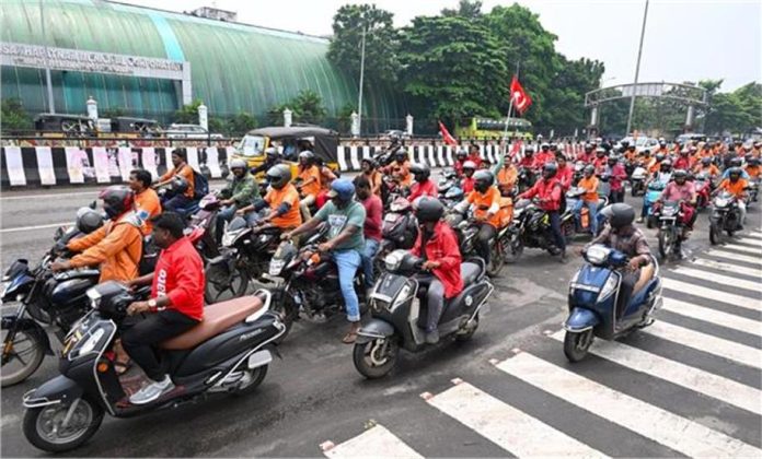 2026_5image_10_21_057223099gigworkersstrike-ll