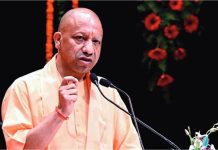 शिक्षा पर CM योगी का बड़ा बयान: ईरान-अमेरिका तनाव का जिक्र कर बोले—’एक भी बच्चा अनपढ़ रहा, तो भुगतना पड़ेगा अंजाम’