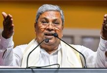 कर्नाटक के मुख्यमंत्री पद से इस्तीफा देने के बाद सिद्धरमैया ने सोनिया गांधी, राहुल से मुलाकात की