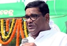 ओडिशा में BJD को लगा बड़ा झटका, नवीन पटनायक के करीबी राज्यसभा सांसद देबाशीष सामंतराय ने दिया इस्तीफा