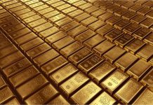 Gold Crash: ग्लोबल मार्केट में सोने में बड़ी गिरावट, 2 महीने के निचले स्तर पर आई कीमतें