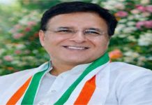 कर्नाटक में कांग्रेस को ‘विजन से विजय’ के रोडमैप पर ला रहे हैं सुर्जेवाला, उपचुनाव के प्रचार में निरंतर जुटे रहे