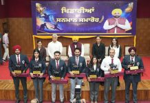 पंजाब के खिलाड़ियों ने दुनिया भर में तिरंगे का मान बढ़ाया, मुख्यमंत्री भगवंत सिंह मान द्वारा पुरस्कार और इनामी राशि से खिलाड़ियों का सम्मान