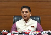 भाजपा ने पश्चिम बंगाल में वोट चुराए, अब तेल की कीमतें बढ़ाकर लोगों को लूट रही है: अमन अरोड़ा