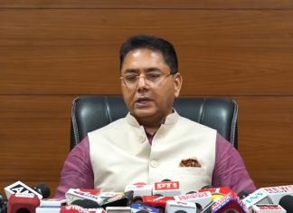 भाजपा ने पश्चिम बंगाल में वोट चुराए, अब तेल की कीमतें बढ़ाकर लोगों को लूट रही है: अमन अरोड़ा