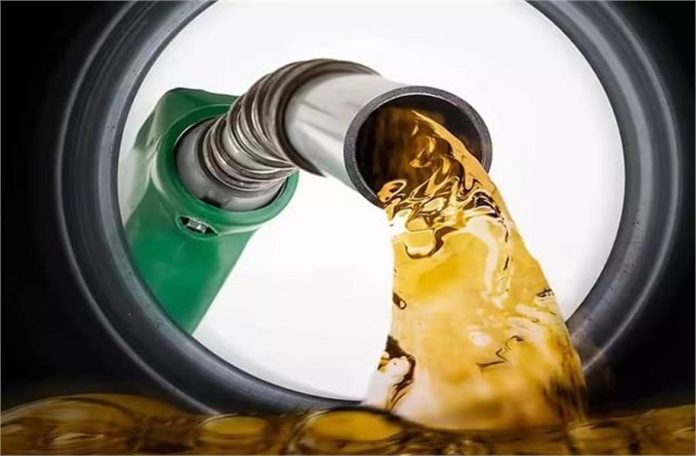 2026_6image_08_31_024361805petrol-ll